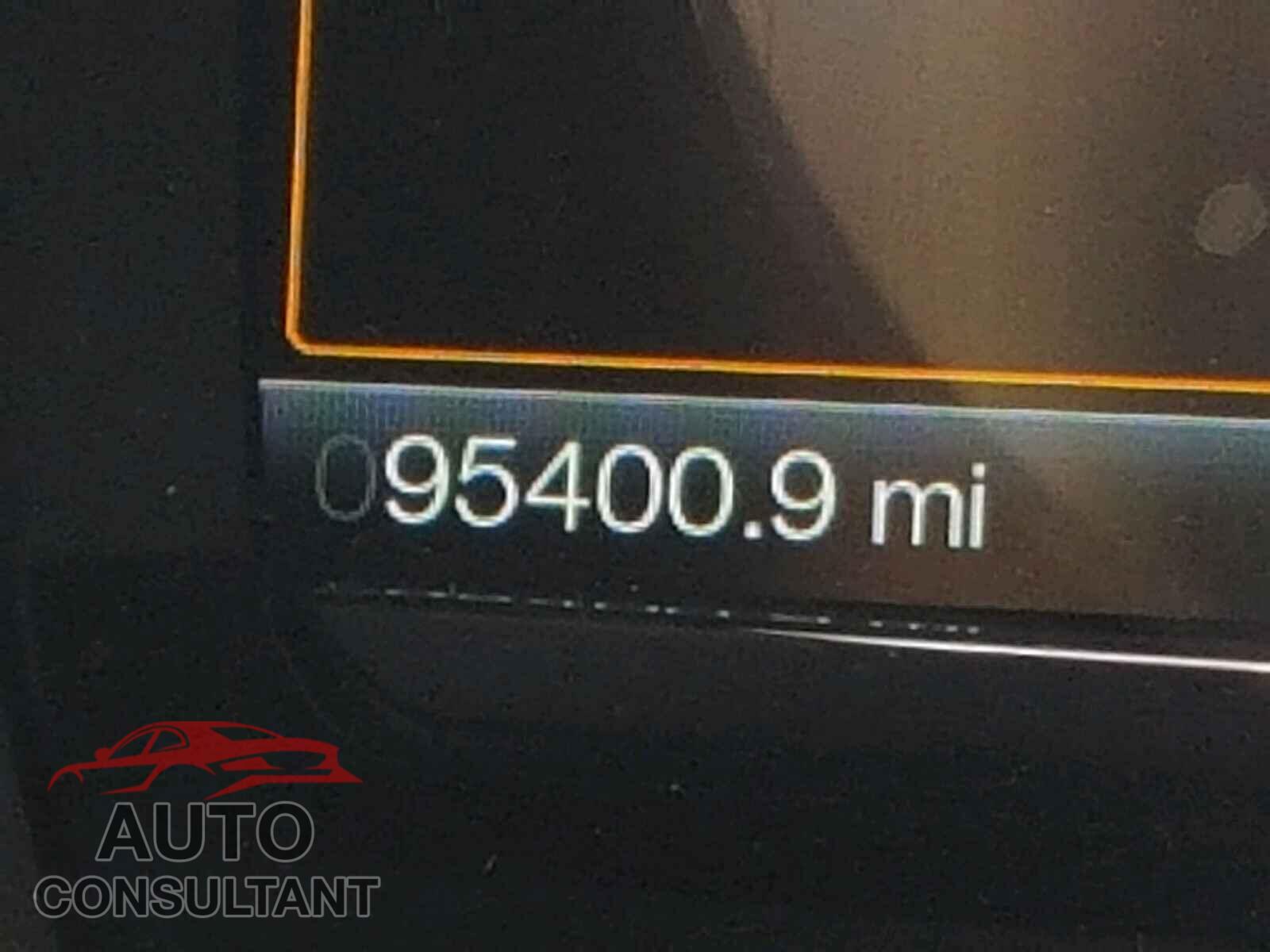 FORD TAURUS 2015 - 1FAHP2E85FG160910