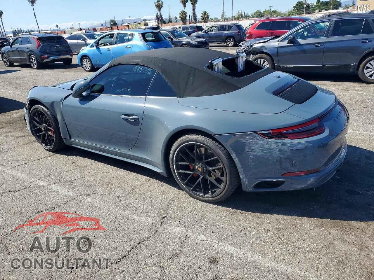 PORSCHE 911 2018 - WP0CB2A99JS147925
