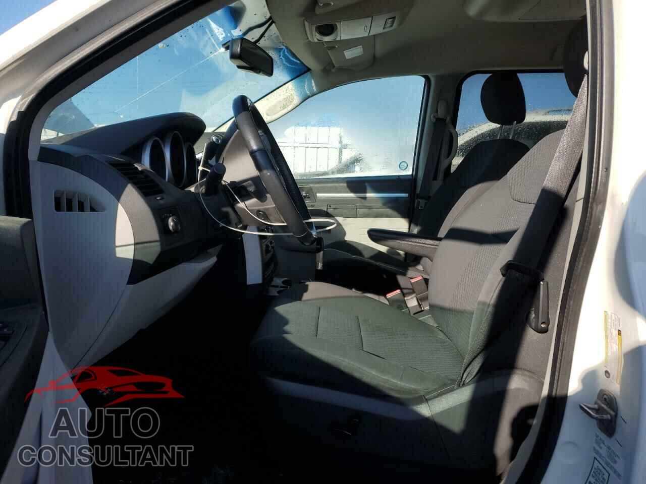 DODGE CARAVAN 2010 - 2D4RN4DX2AR123252