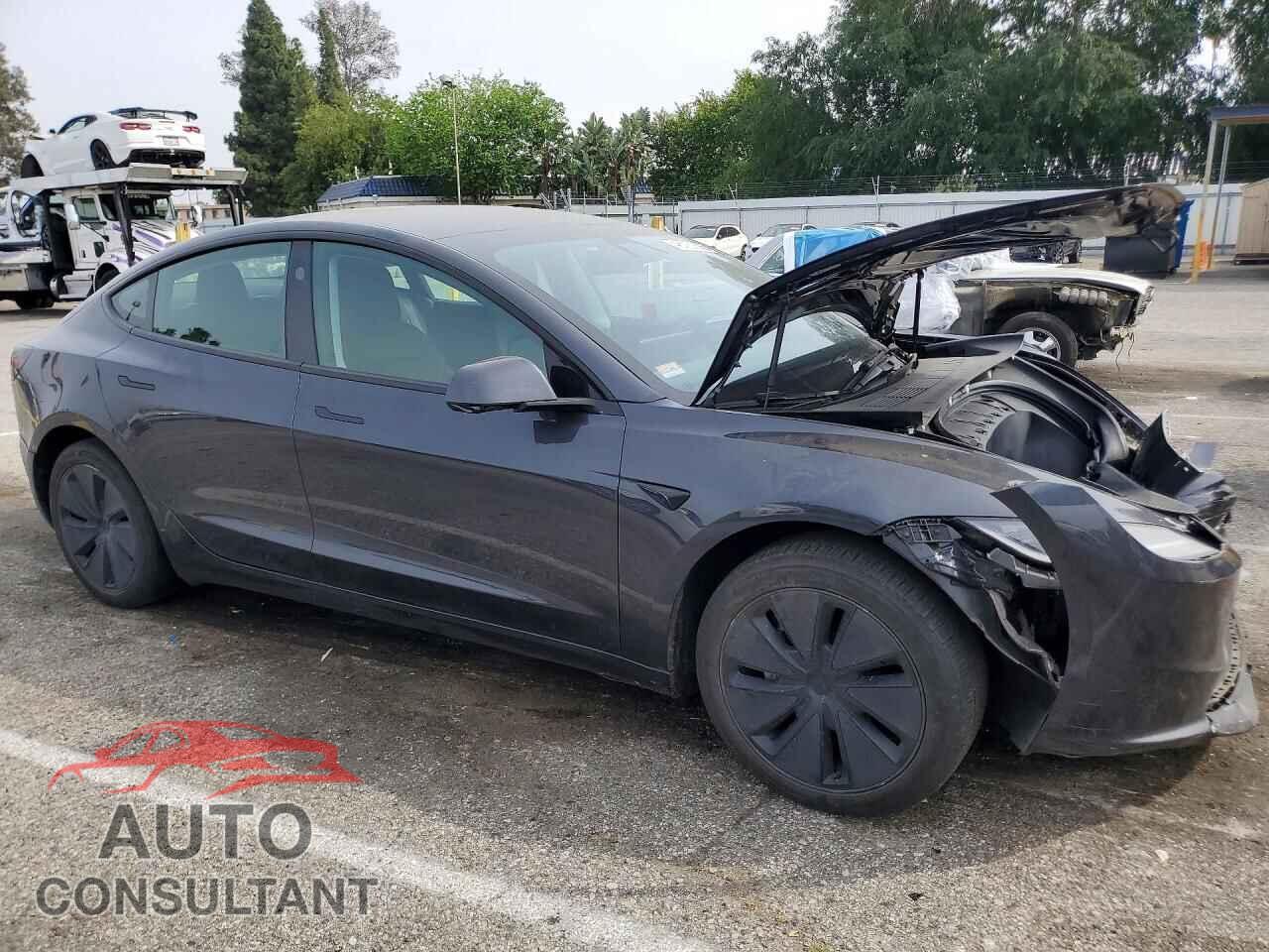 TESLA MODEL 3 2024 - 5YJ3E1EA0RF726865