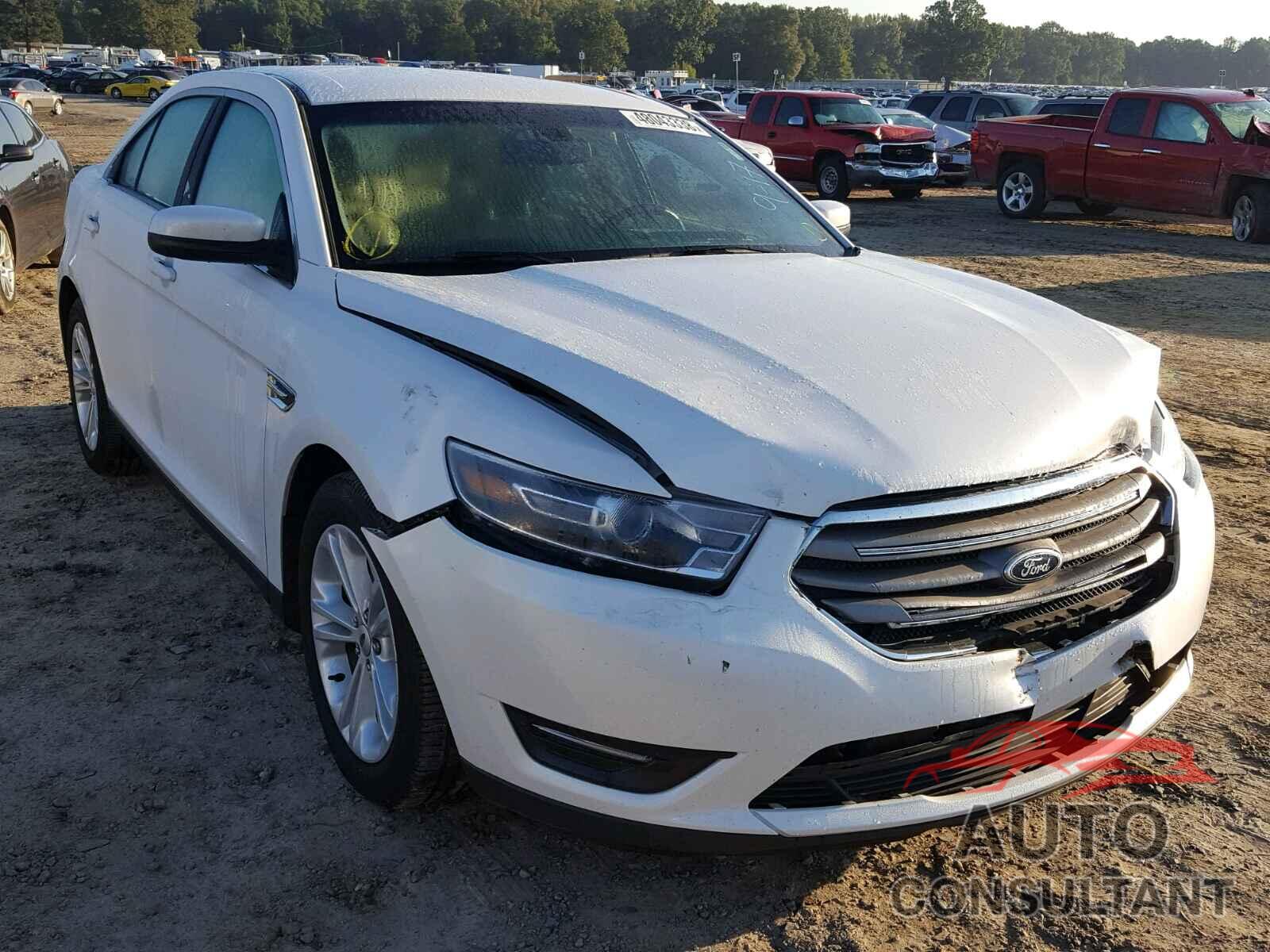 FORD TAURUS 2015 - 1FAHP2E85FG160910