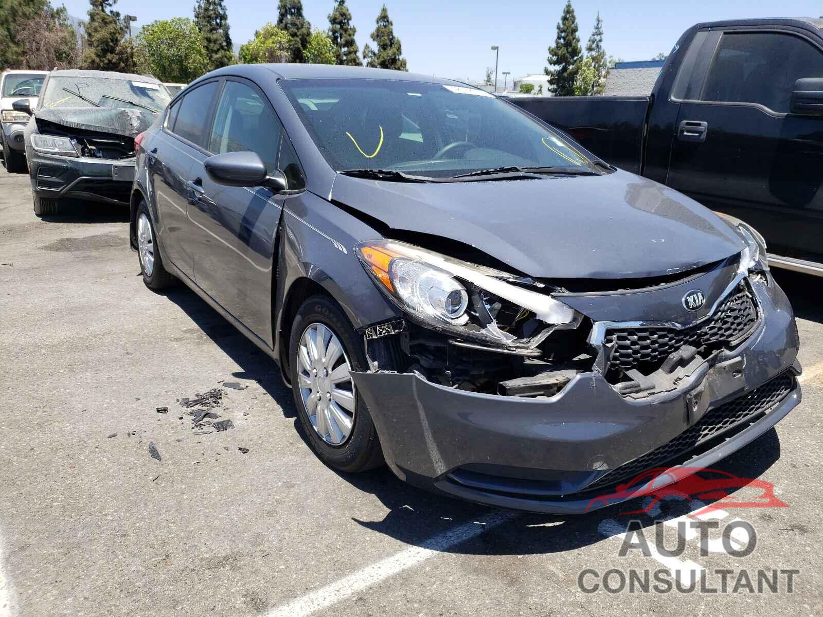 KIA FORTE 2016 - KNAFK4A6XG5589129