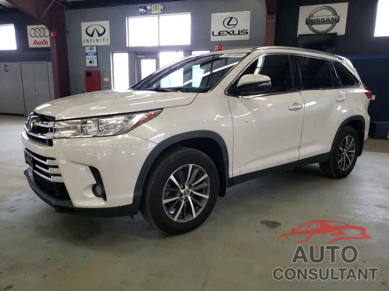 TOYOTA HIGHLANDER 2019 - 5TDJZRFH8KS609722