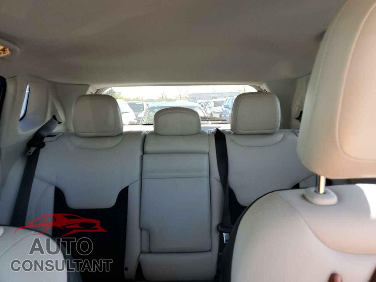 JEEP COMPASS 2018 - 3C4NJDBB7JT202427