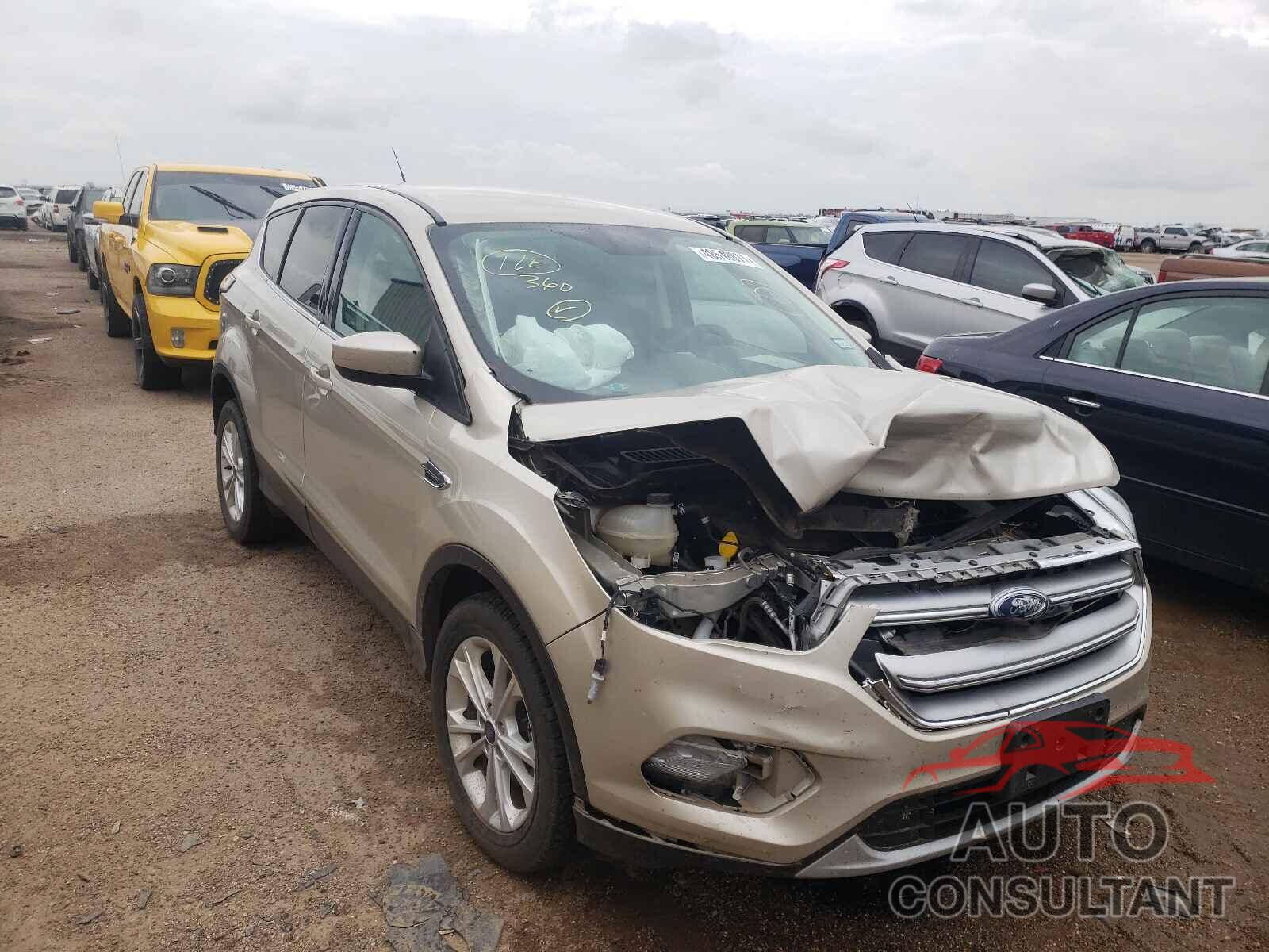 FORD ESCAPE 2017 - 1FMCU0GD6HUB42377
