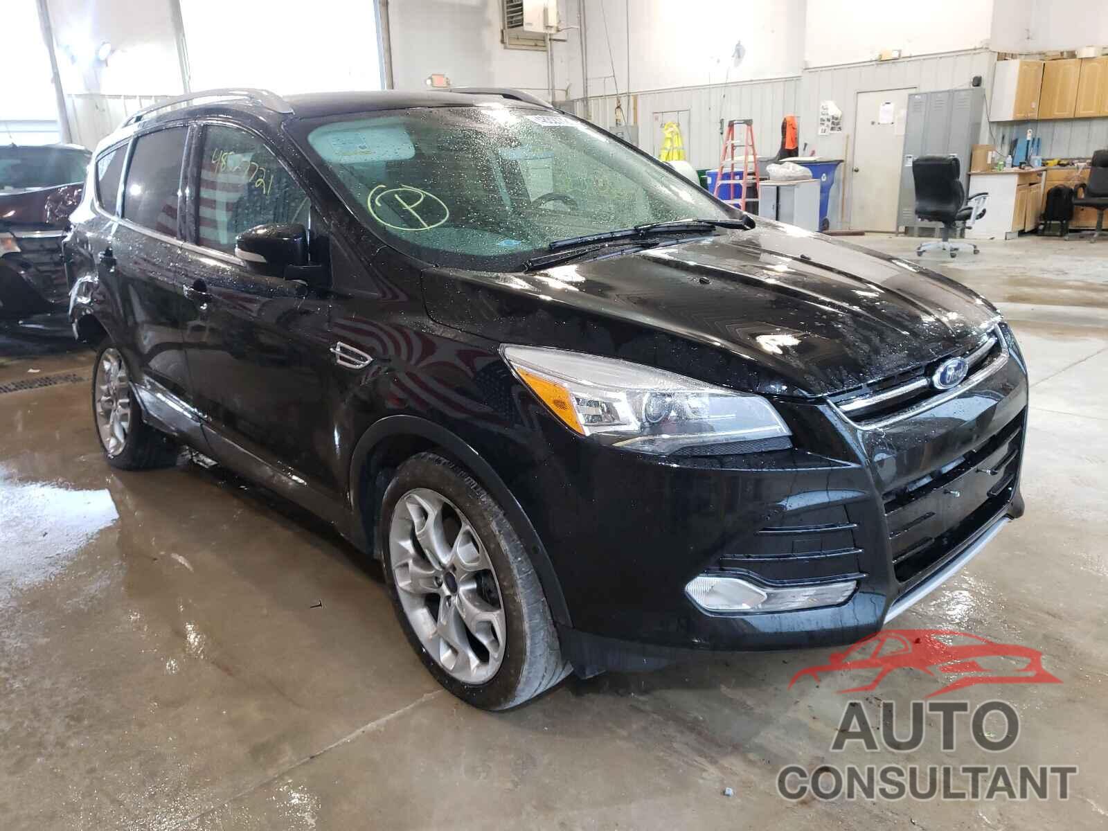 FORD ESCAPE 2016 - 1FMCU9J91GUC58819