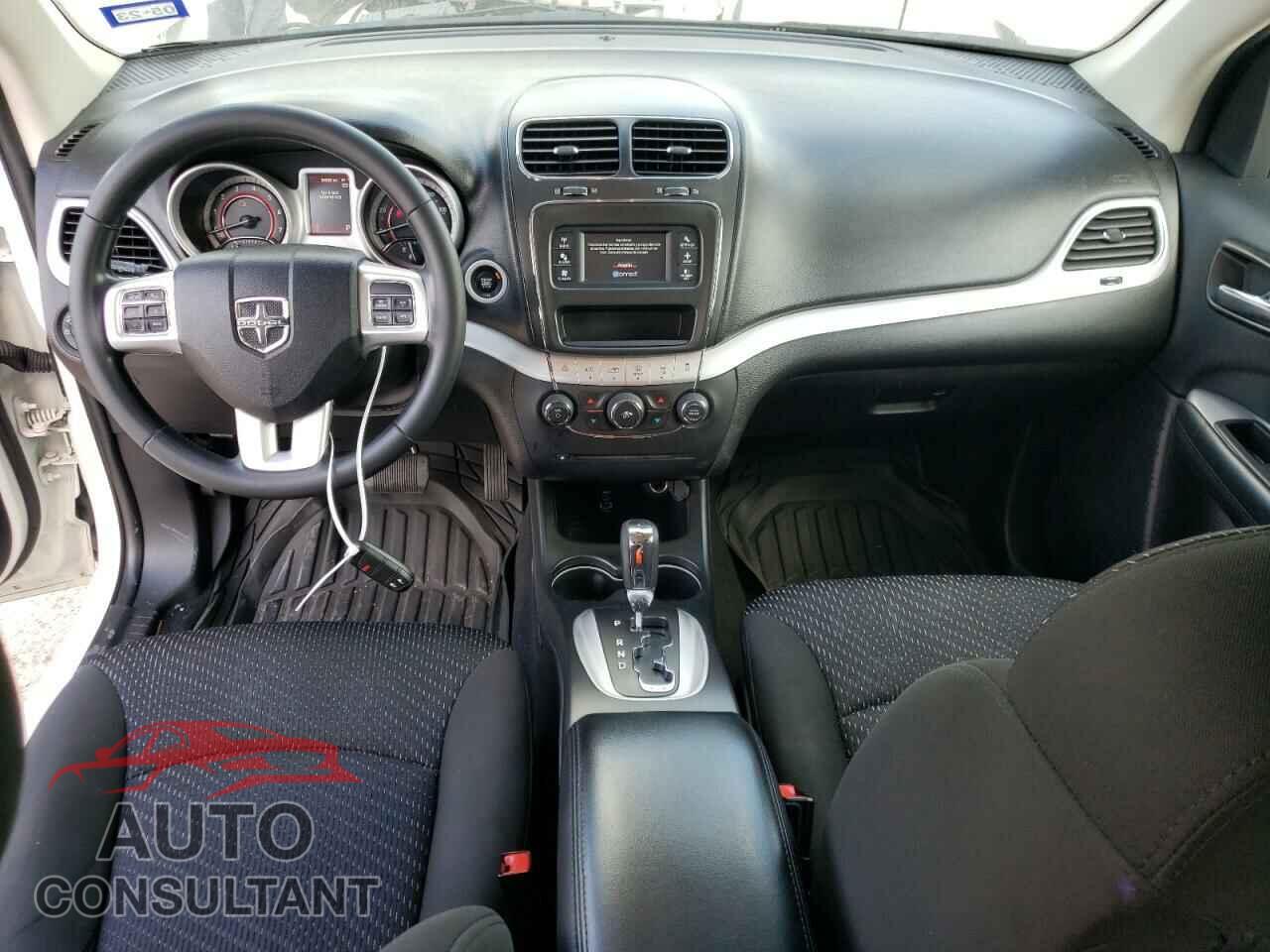 DODGE JOURNEY 2019 - 3C4PDCBB2KT774002
