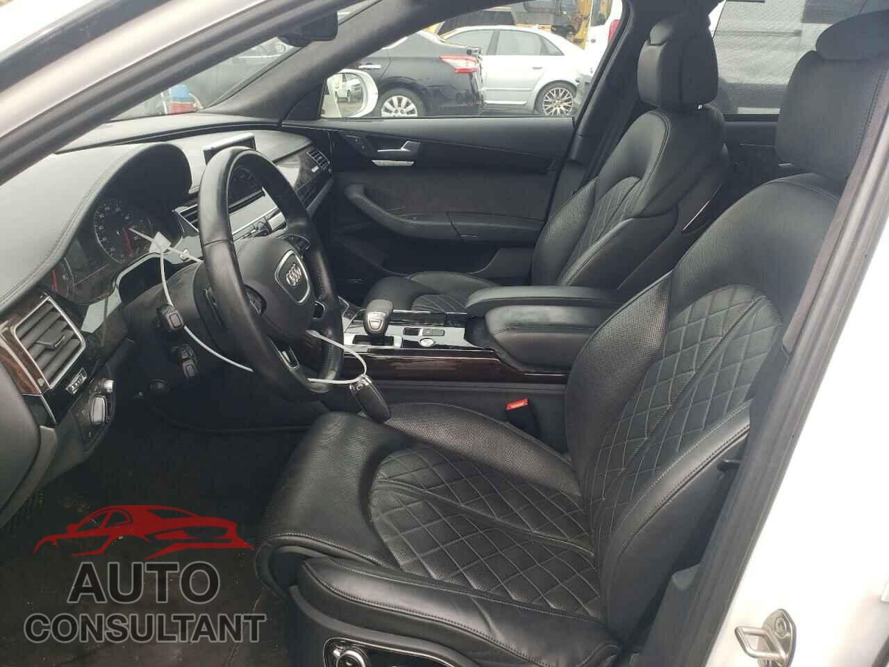 AUDI A8 2016 - WAU43AFD2GN005655
