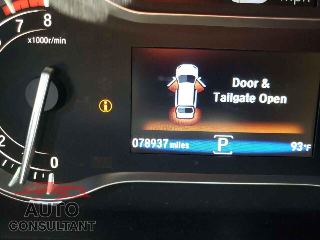HONDA PILOT 2016 - 5FNYF6H37GB018624