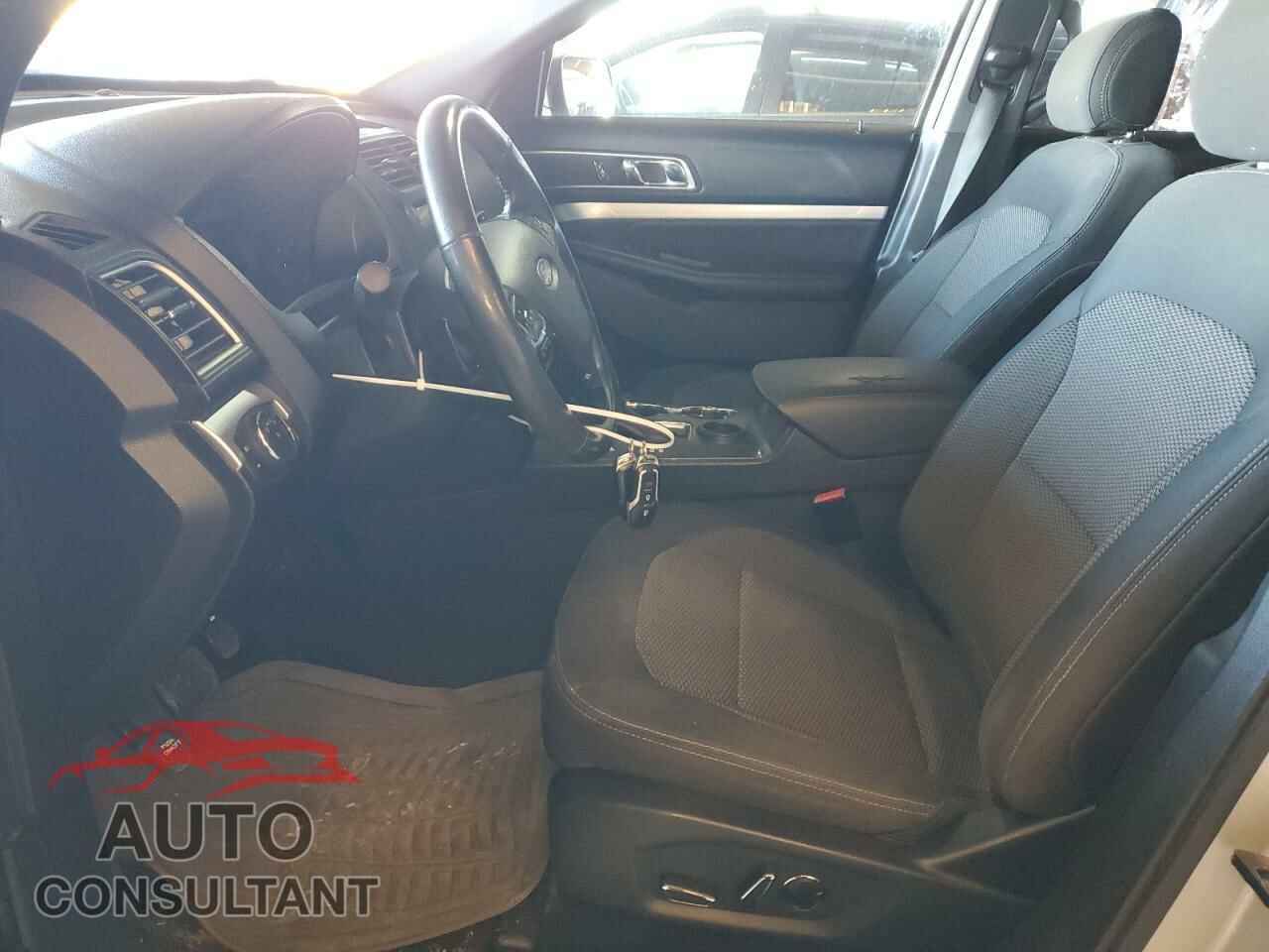 FORD EXPLORER 2016 - 1FM5K7D80GGB35050