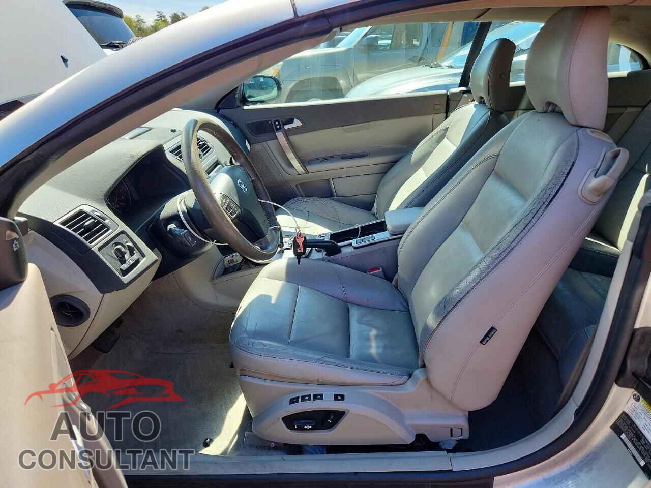 VOLVO C70 2009 - YV1MC67279J074052