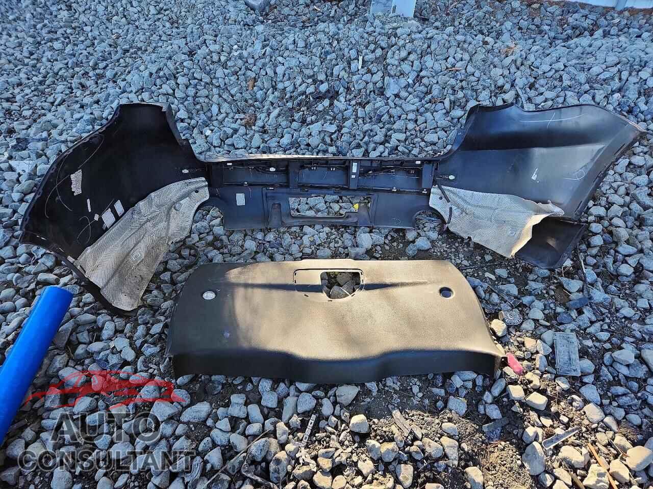 DODGE DURANGO 2018 - 1C4SDJCT3JC176372