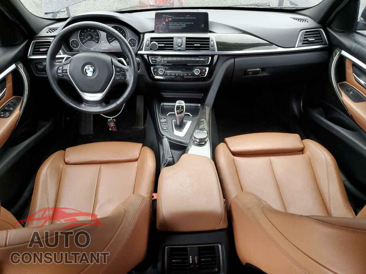 BMW 3 SERIES 2016 - WBA8E3G54GNU02816