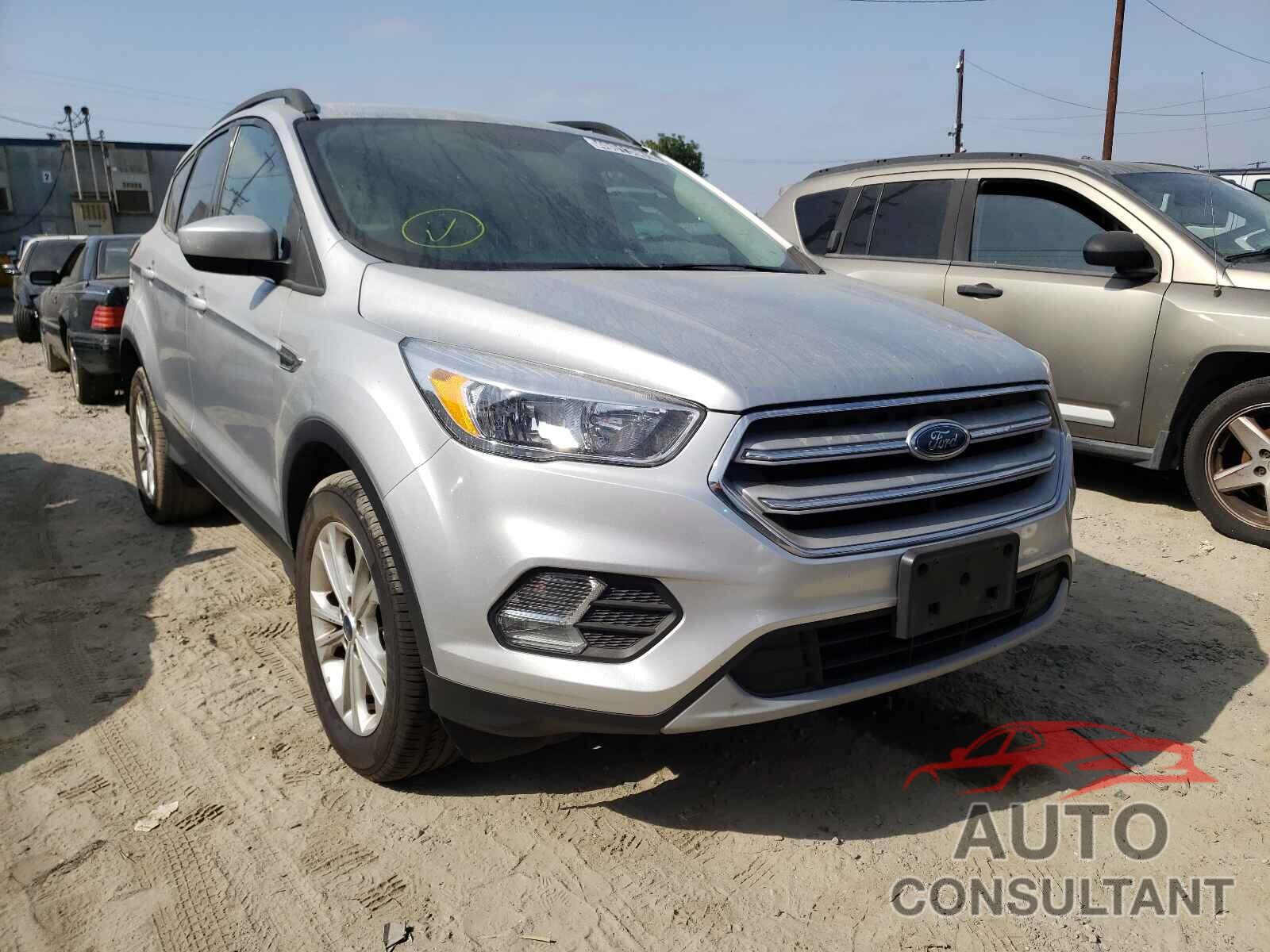 FORD ESCAPE 2018 - 1FMCU0G97JUC64991