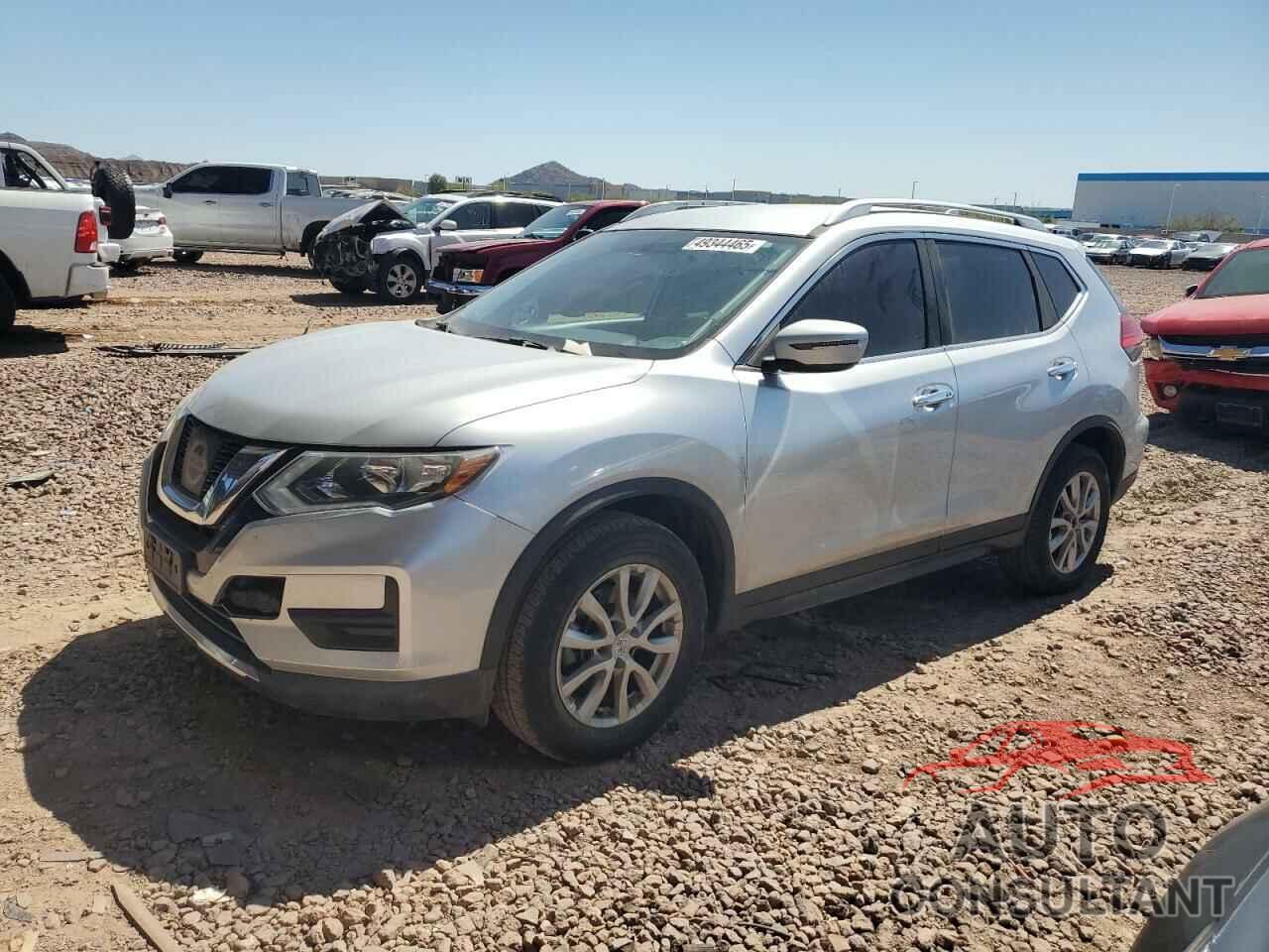 NISSAN ROGUE 2017 - KNMAT2MT3HP586045