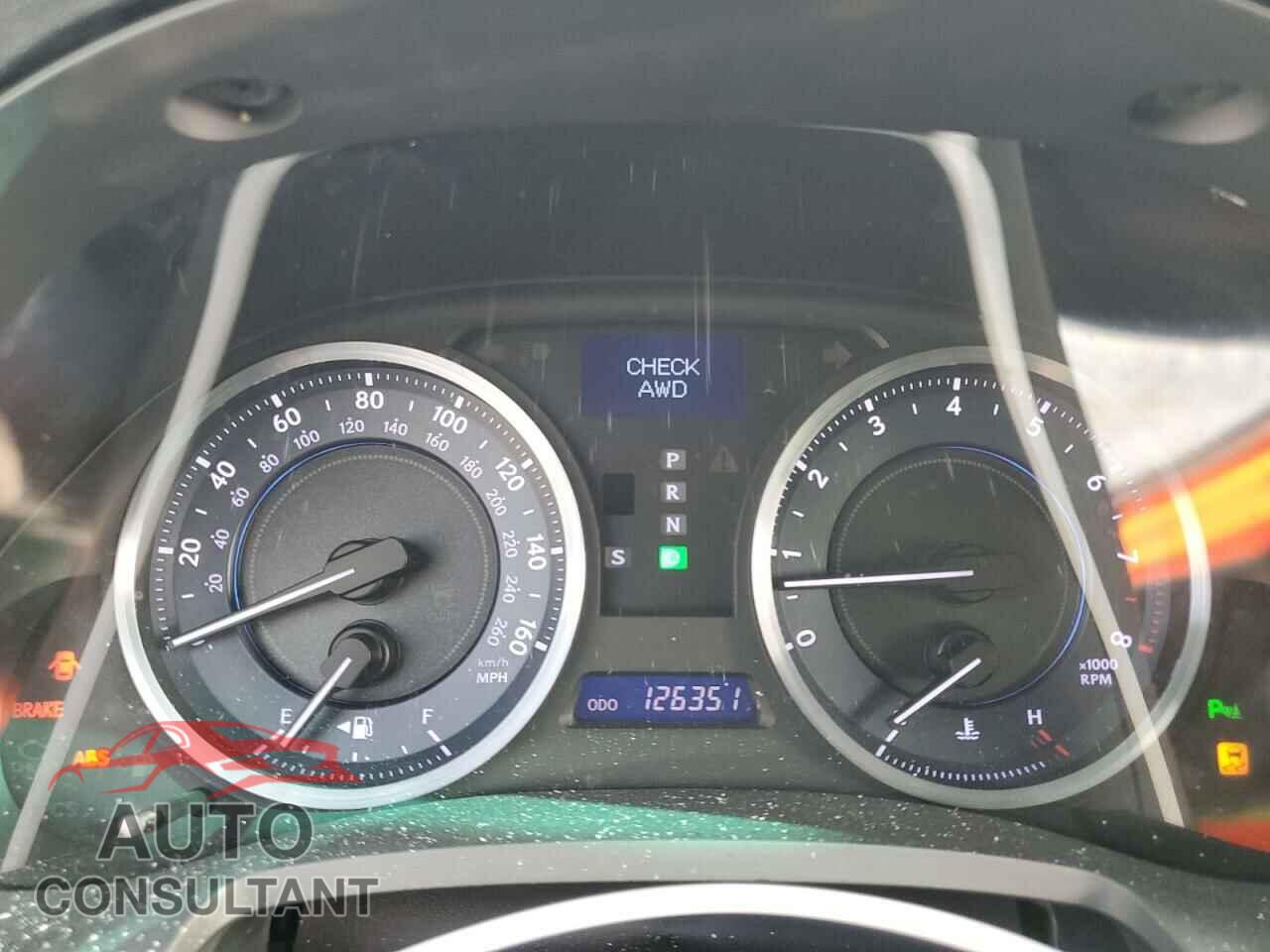 LEXUS IS 2013 - JTHCF5C29D5063028