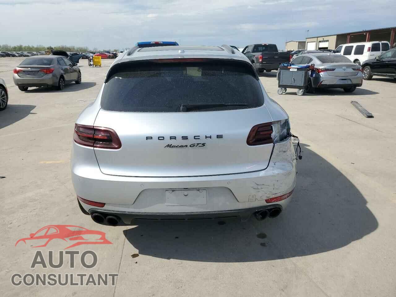 PORSCHE MACAN 2017 - WP1AG2A50HLB53198