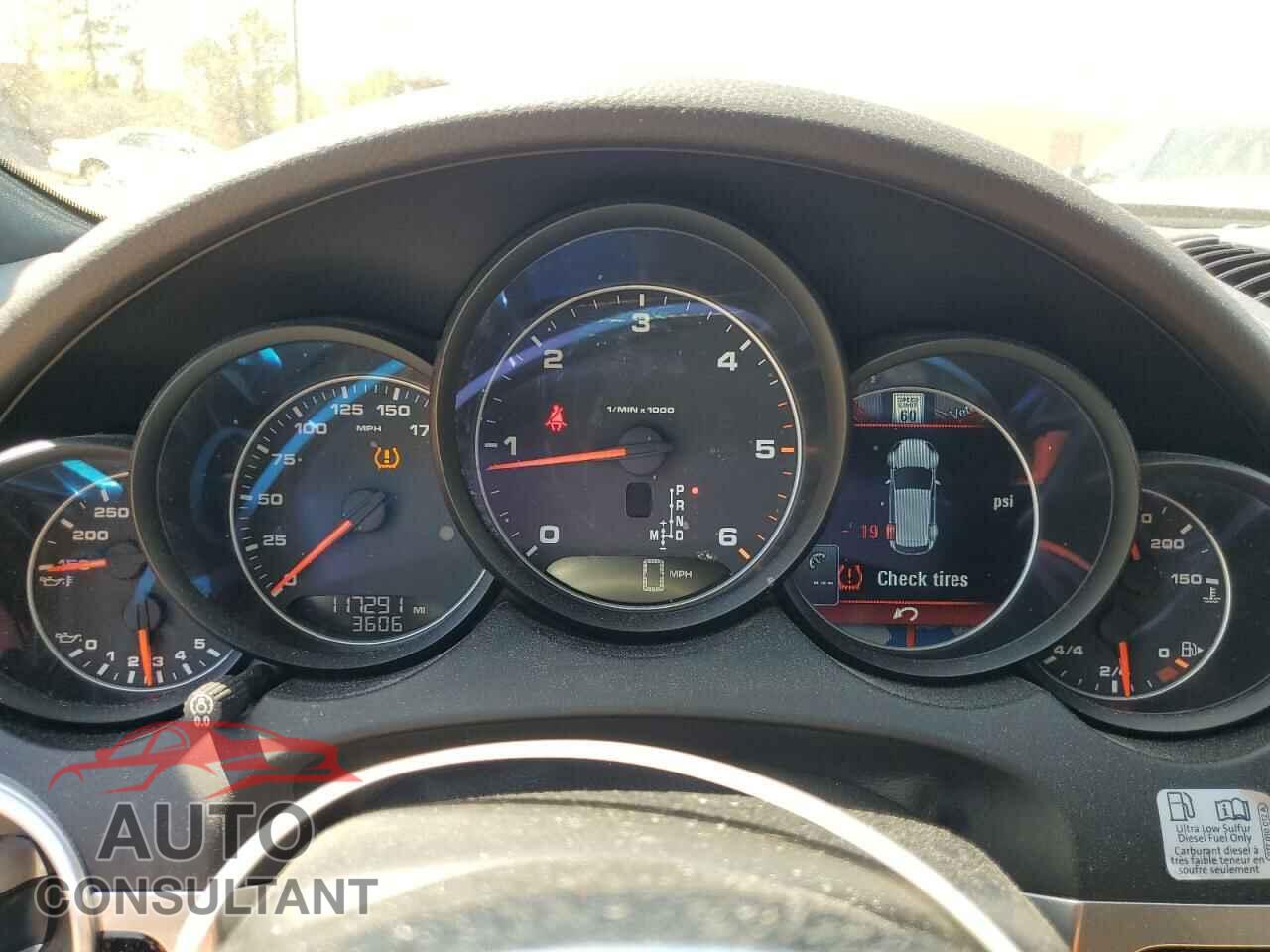 PORSCHE CAYENNE 2015 - WP1AF2A21FLA44898
