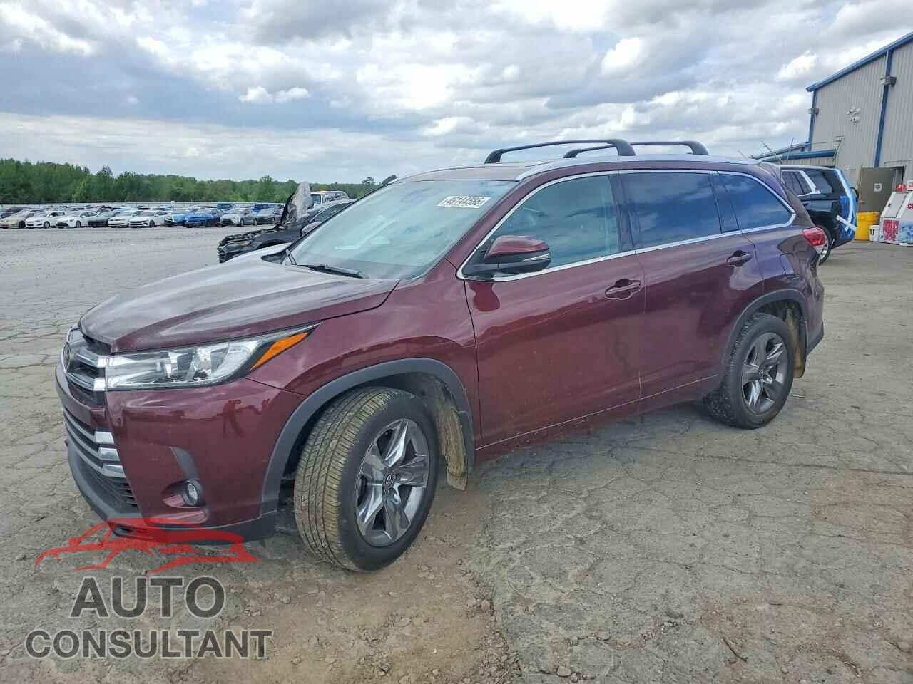 TOYOTA HIGHLANDER 2019 - 5TDDZRFH0KS731987