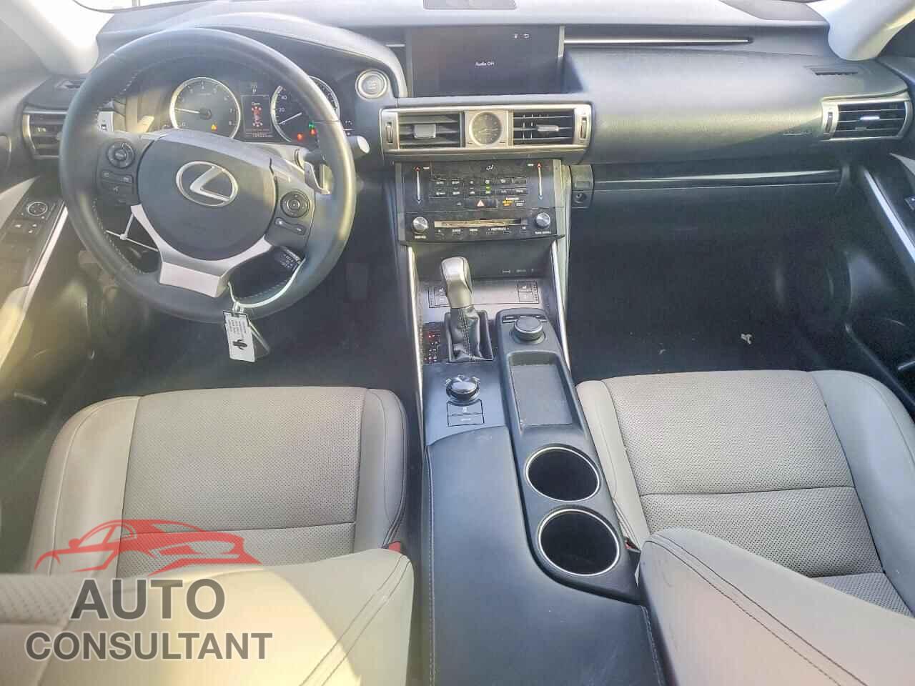 LEXUS IS 2014 - JTHBF1D21E5036569
