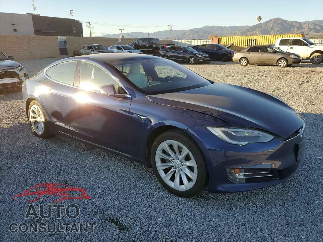 TESLA MODEL S 2017 - 5YJSA1E18HF202854