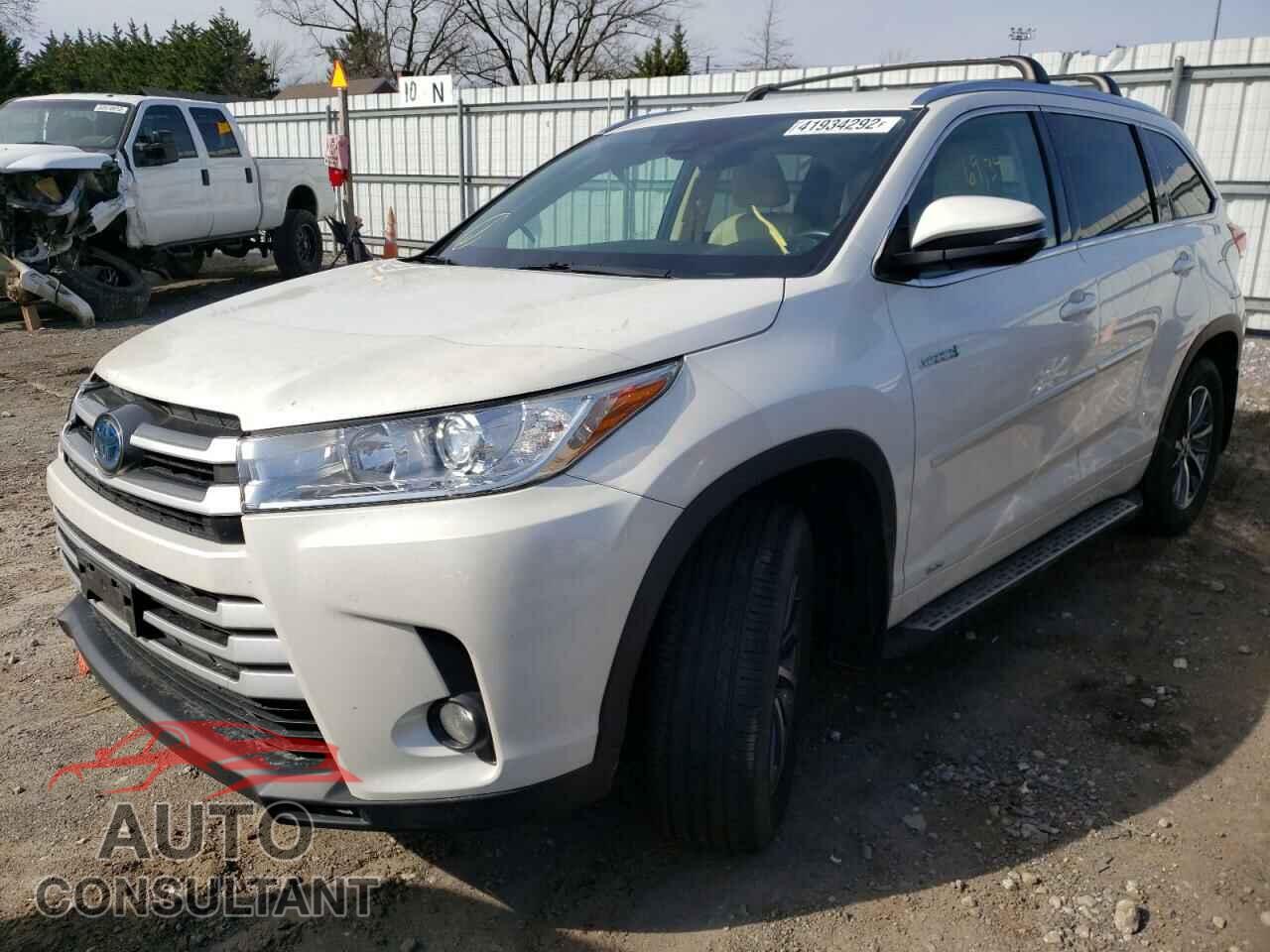 TOYOTA HIGHLANDER 2017 - 5TDJGRFH8HS027859