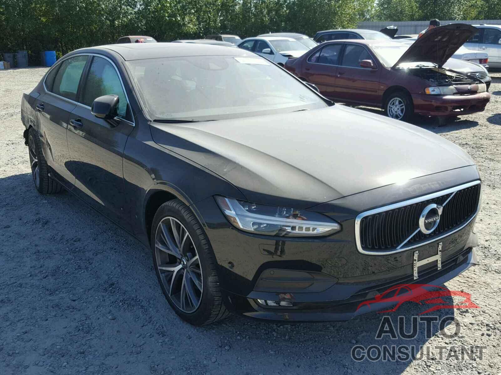 VOLVO S90 2018 - LVY982MKXJP037081