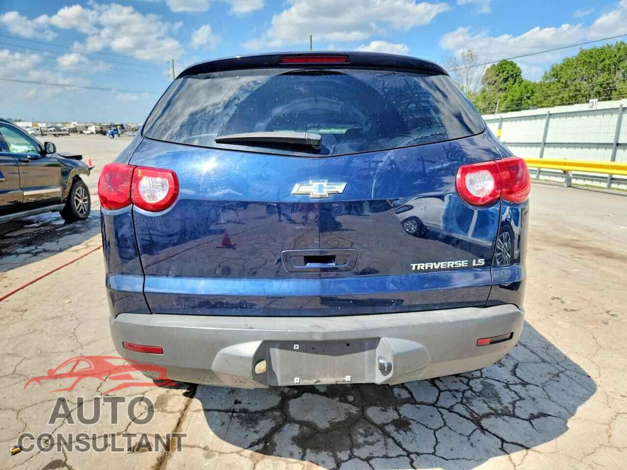 CHEVROLET TRAVERSE 2010 - 1GNLREED8AJ242534
