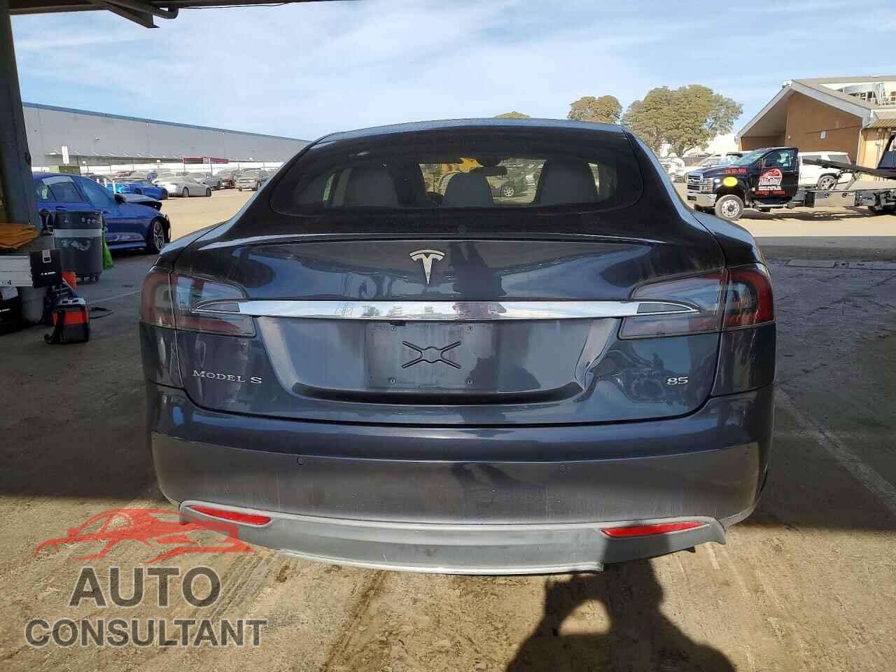 TESLA MODEL S 2014 - 5YJSA1H17EFP61285