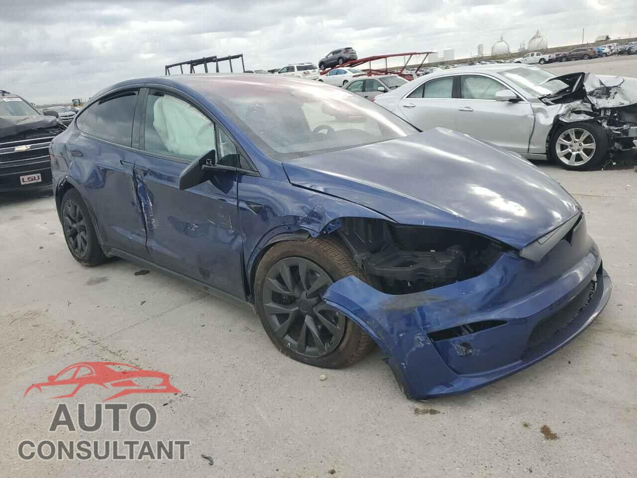 TESLA MODEL X 2023 - 7SAXCDE5XPF414077