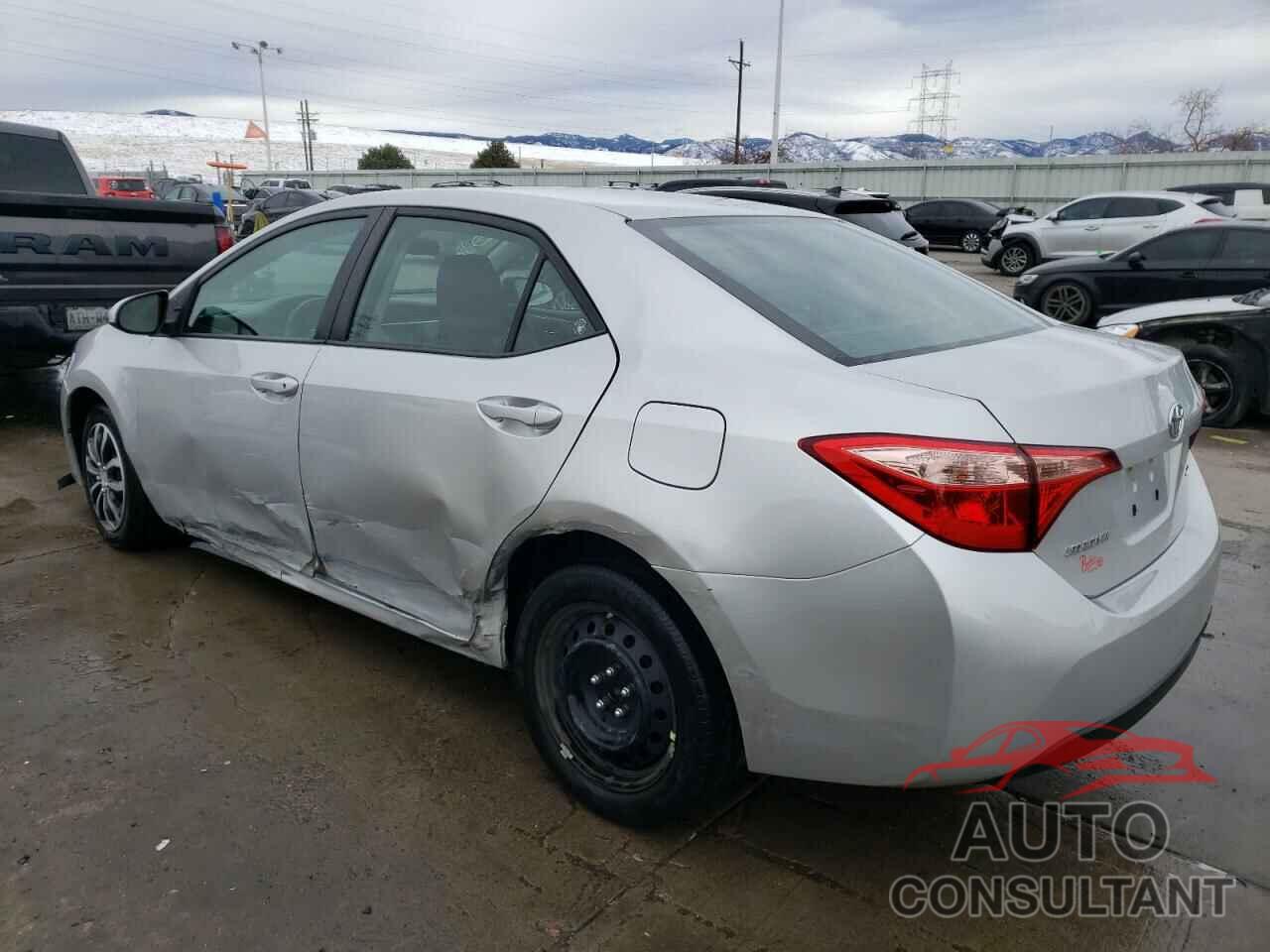 TOYOTA COROLLA 2018 - 2T1BURHE2JC972885