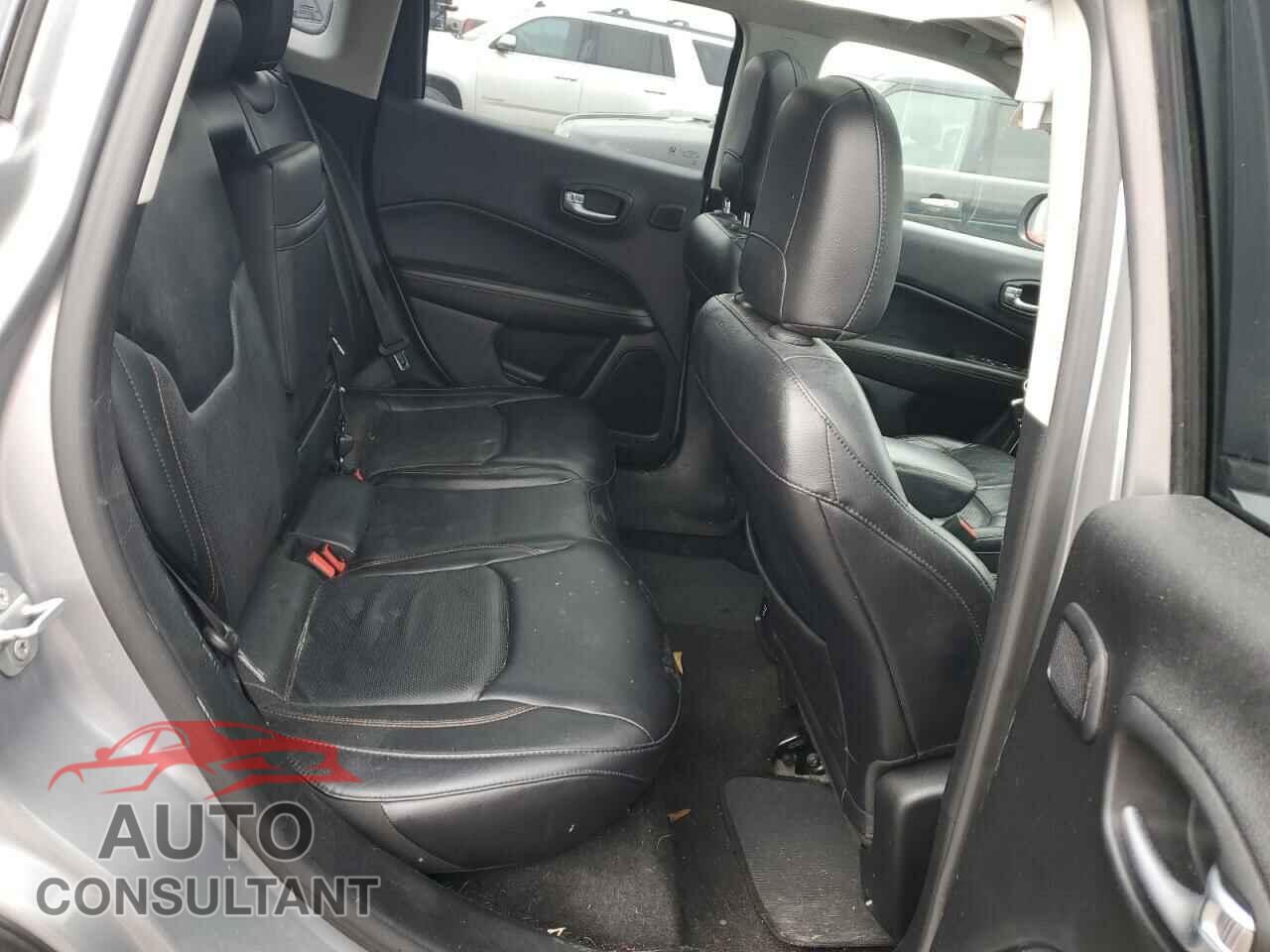 JEEP COMPASS 2017 - 3C4NJDCB8HT666058