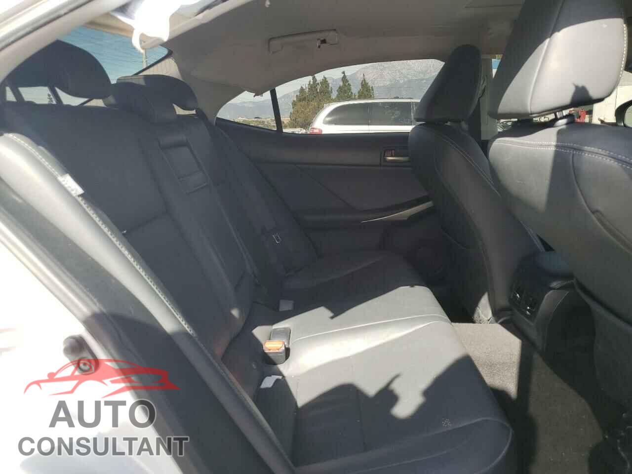 LEXUS IS 2020 - JTHDA1D26L5107205