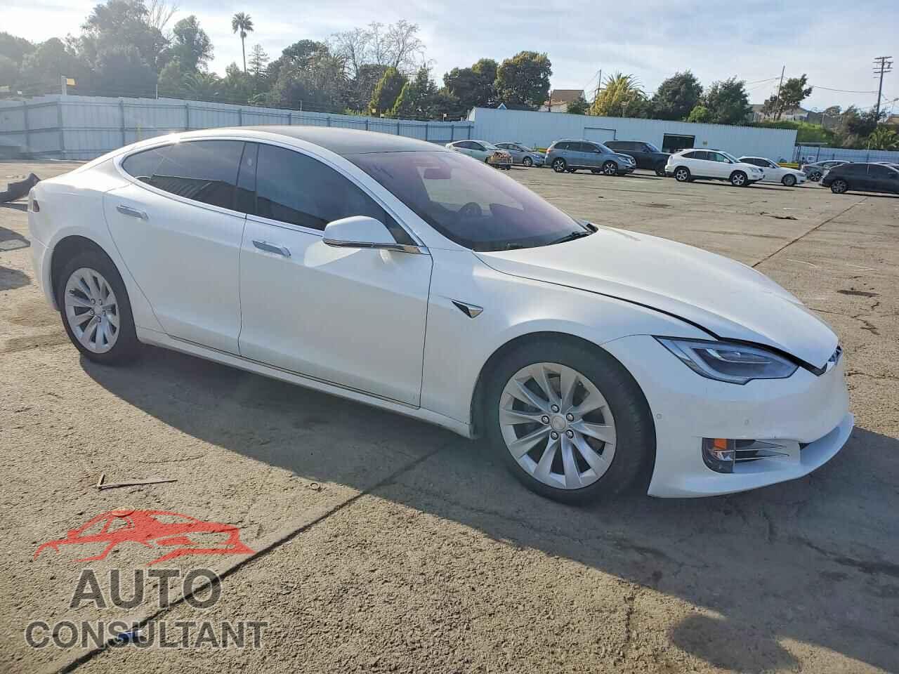 TESLA MODEL S 2019 - 5YJSA1E2XKF312546