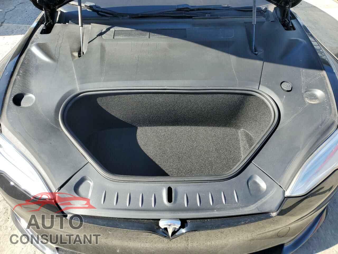 TESLA MODEL S 2021 - 5YJSA1E57MF440028