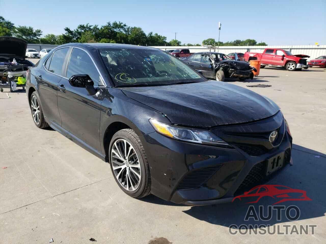 TOYOTA CAMRY 2020 - 4T1G11AK6LU507088