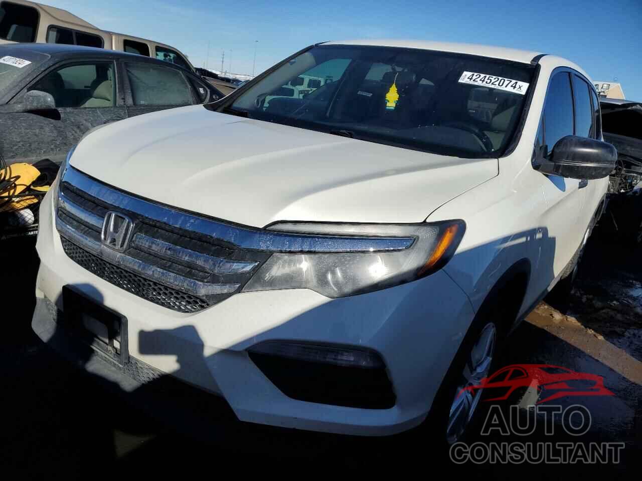 HONDA PILOT 2018 - 5FNYF6H11JB034906