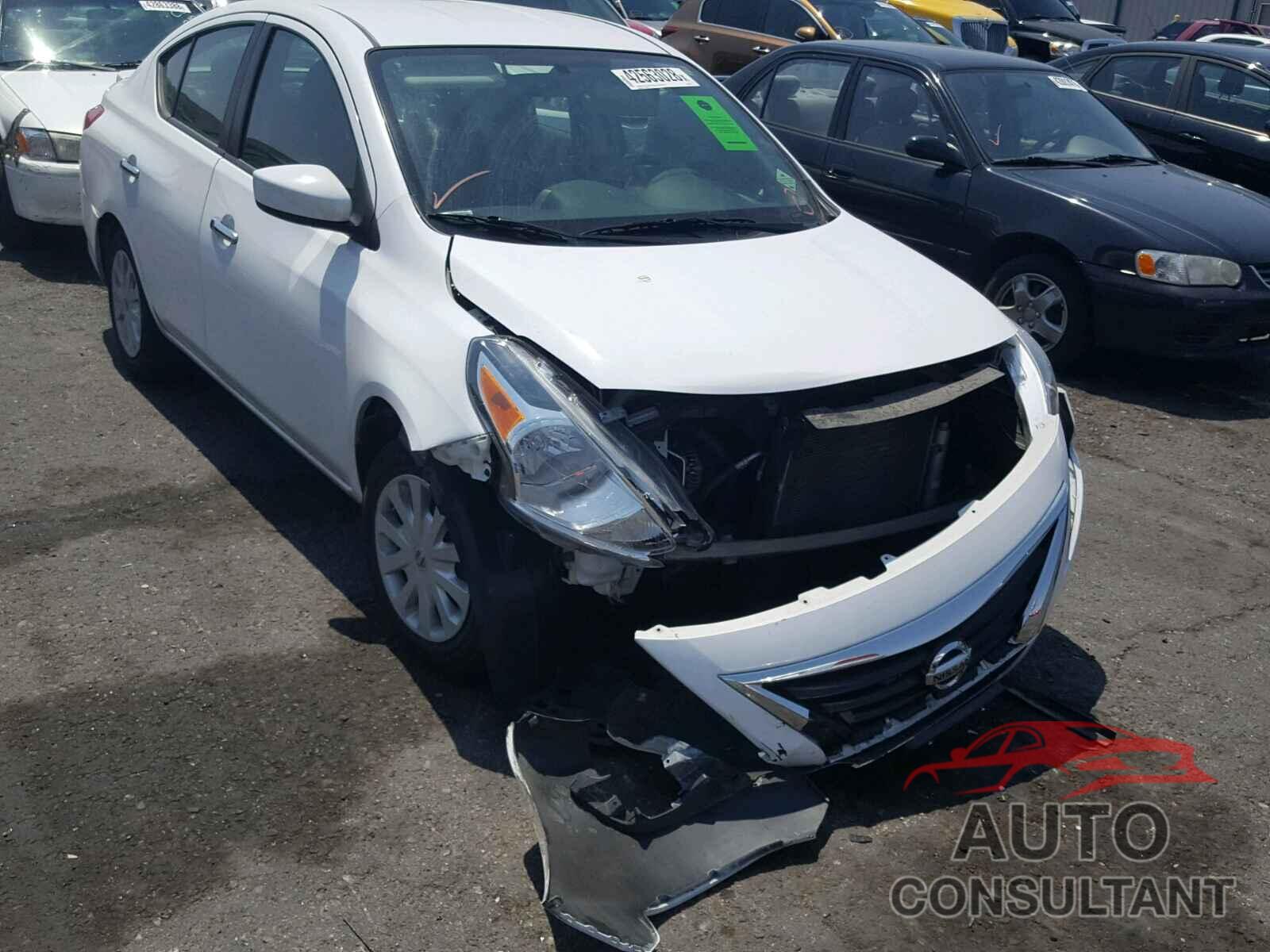 NISSAN VERSA 2015 - 3N1CN7AP1FL892048