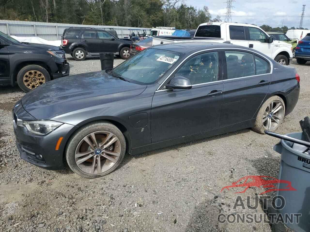 BMW 3 SERIES 2018 - WBA8E1C53JA180066