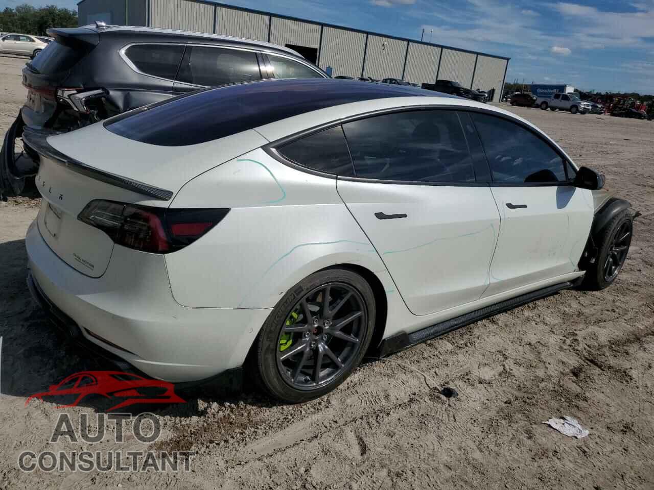 TESLA MODEL 3 2018 - 5YJ3E1EA4JF168734
