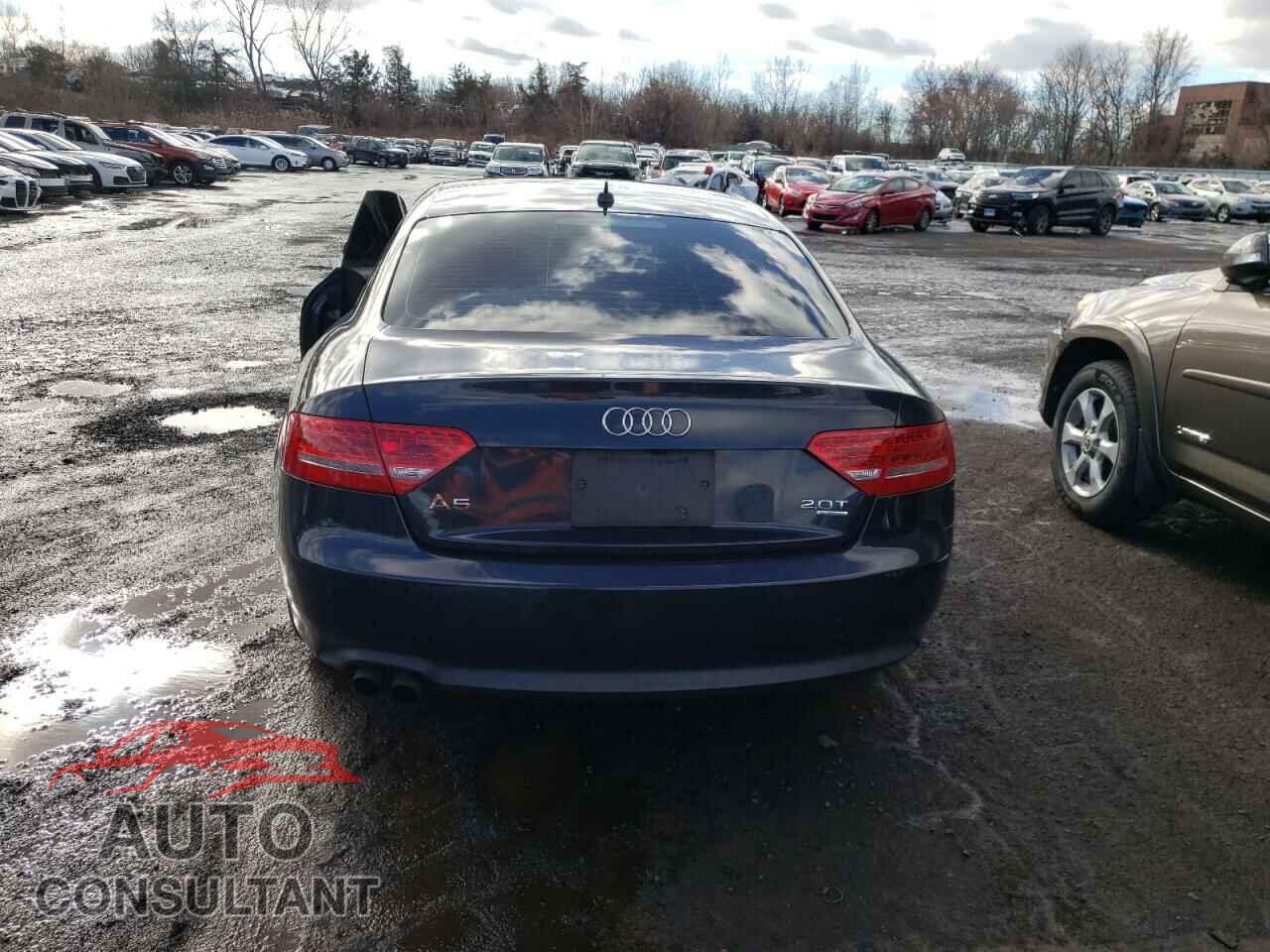 AUDI A5 2012 - WAULFAFR2CA032984