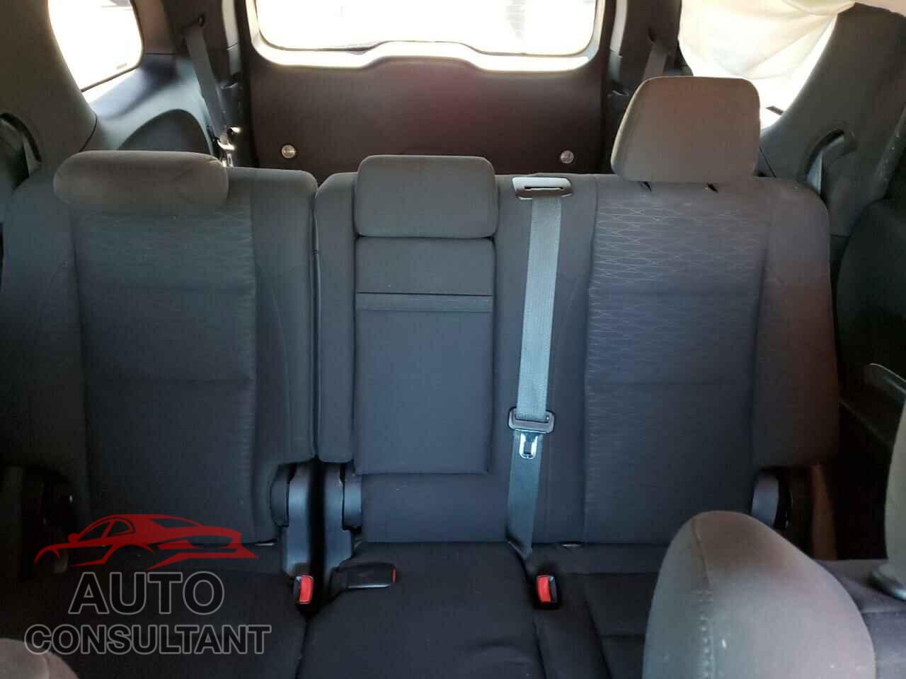 DODGE DURANGO 2018 - 1C4RDHAG5JC225343