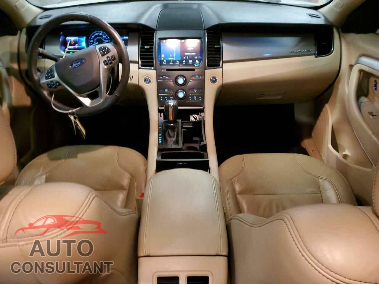 FORD TAURUS 2017 - 1FAHP2E83HG113006