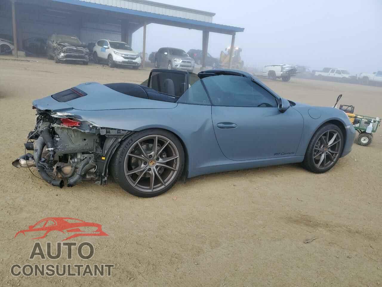 PORSCHE 911 2017 - WP0CA2A98HS141577