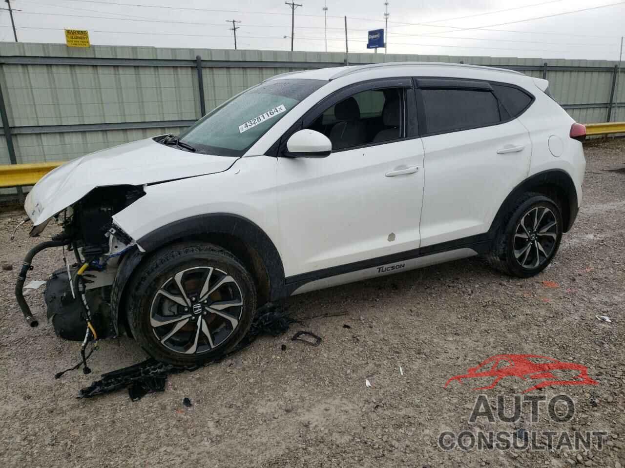 HYUNDAI TUCSON 2018 - KM8J33A45JU626907