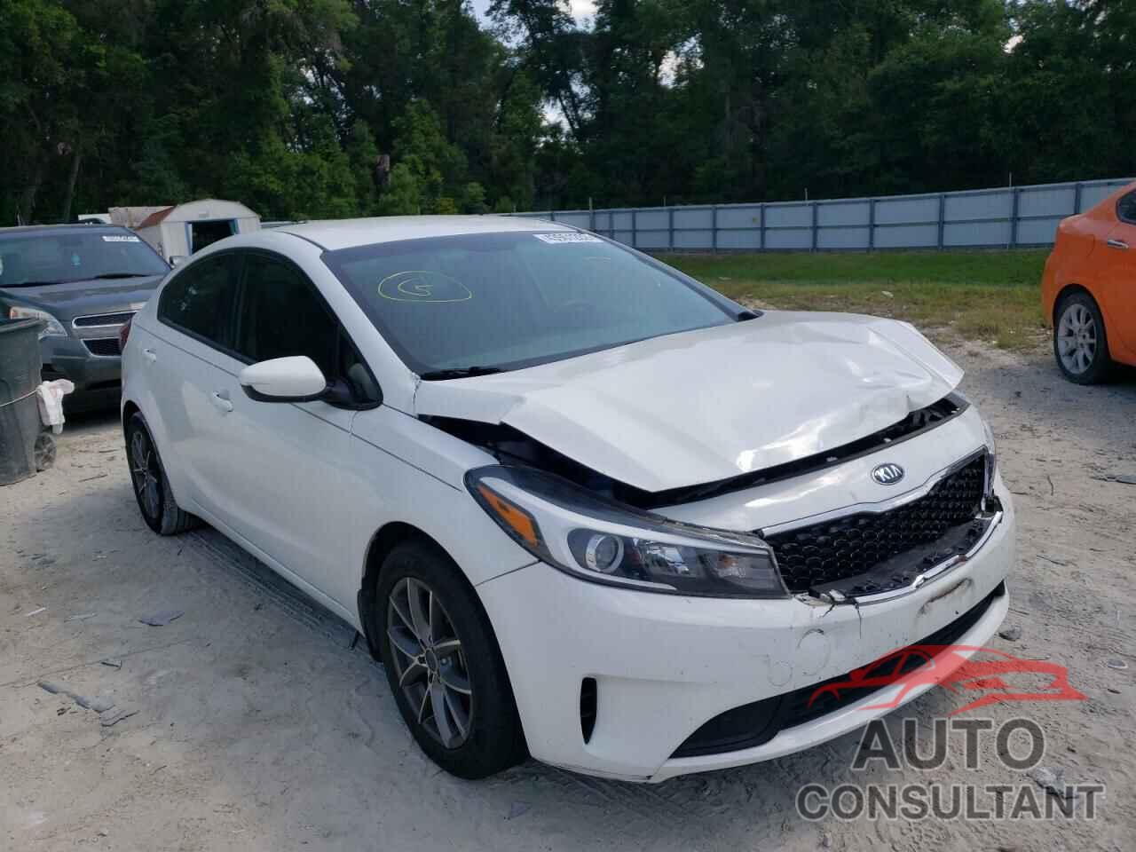 KIA FORTE 2018 - 3KPFK4A75JE240712