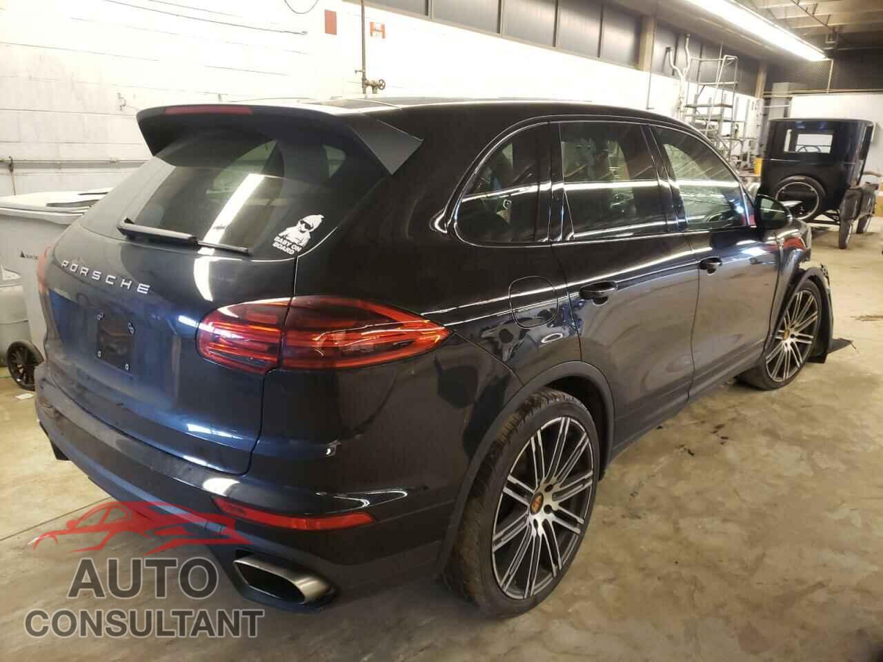 PORSCHE CAYENNE 2016 - WP1AA2A29GLA04598