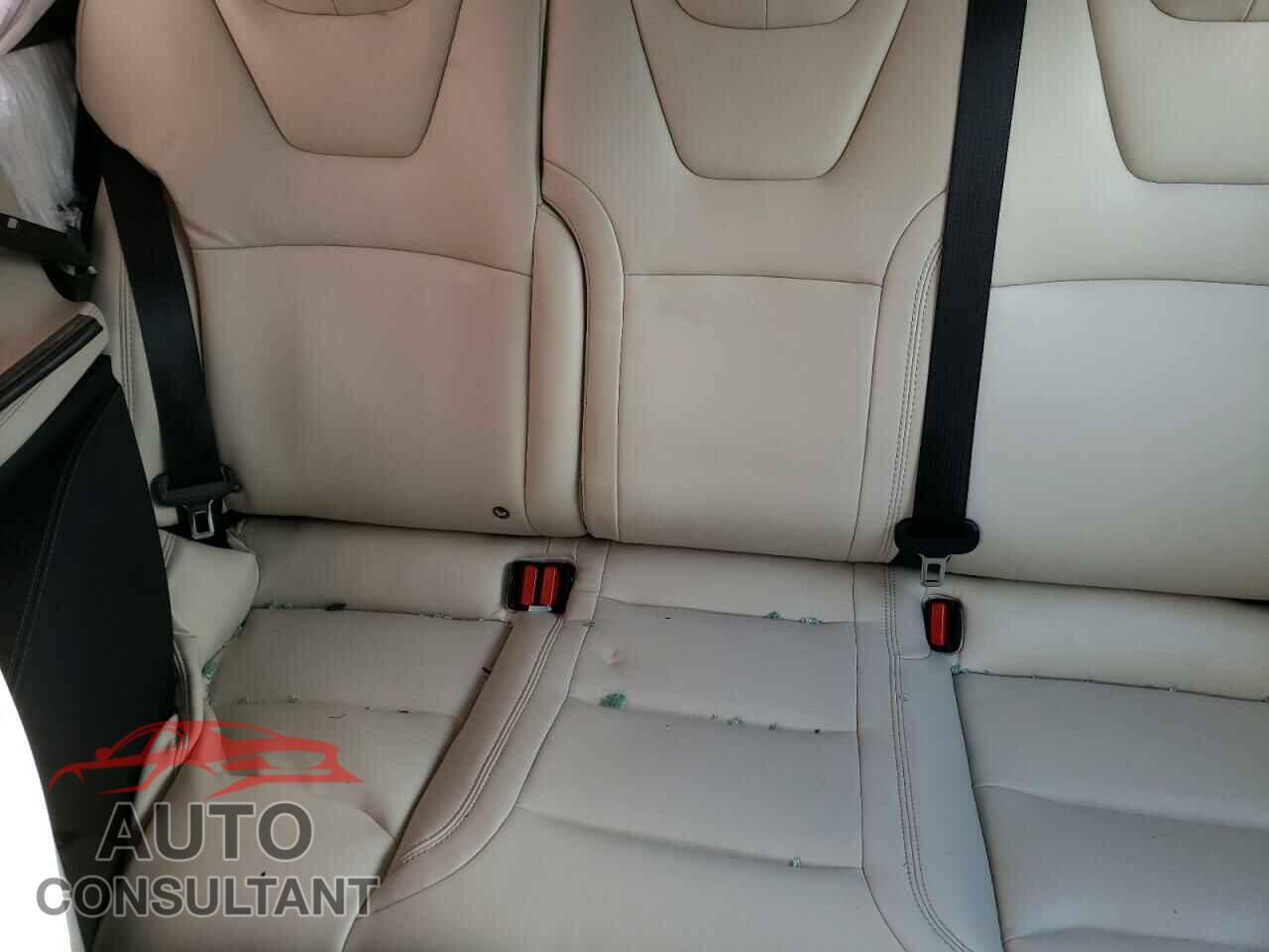 TESLA MODEL S 2020 - 5YJSA1E2XLF391623
