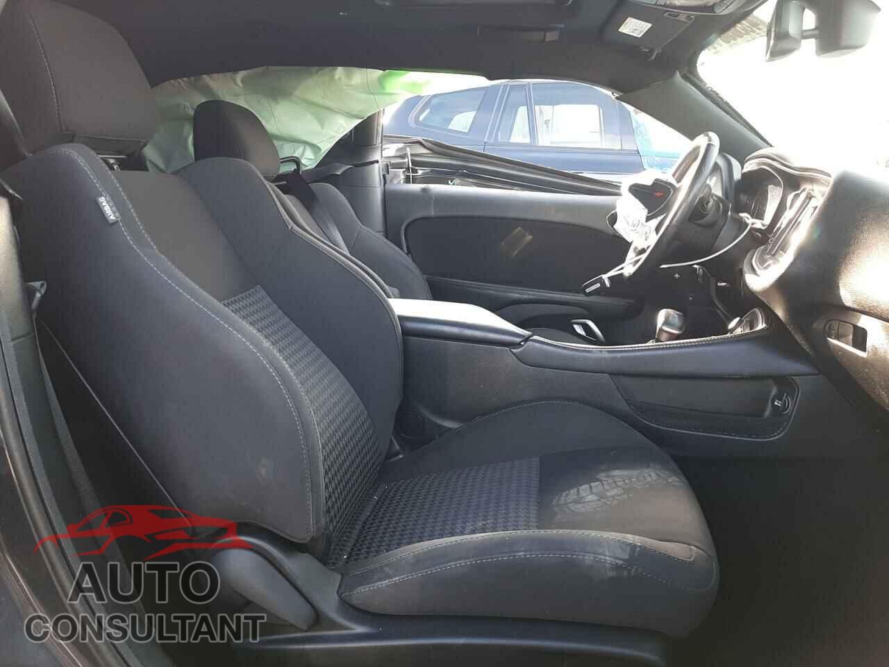 DODGE CHALLENGER 2019 - 2C3CDZBT8KH651845