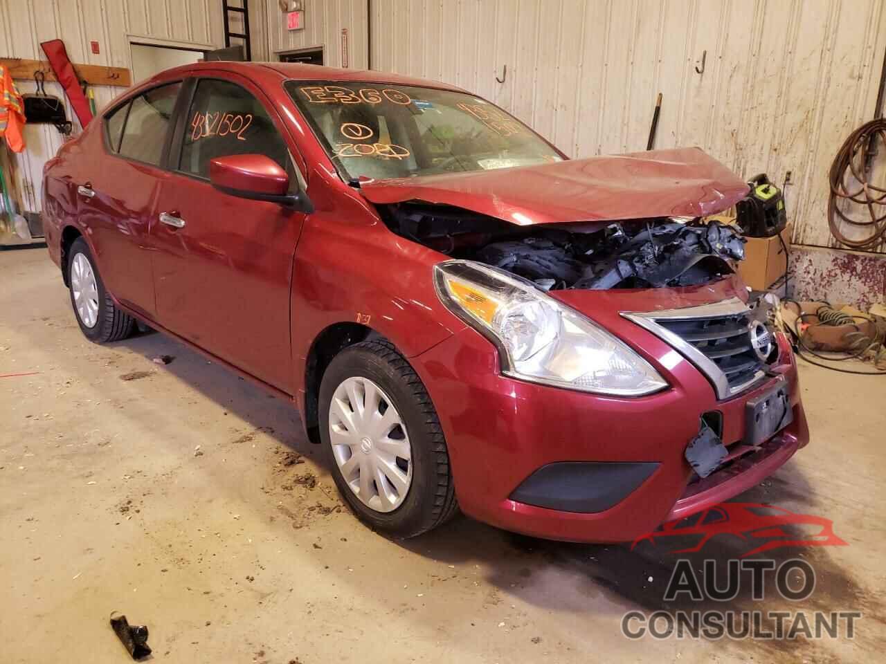 NISSAN VERSA 2018 - 3N1CN7AP6JL883077